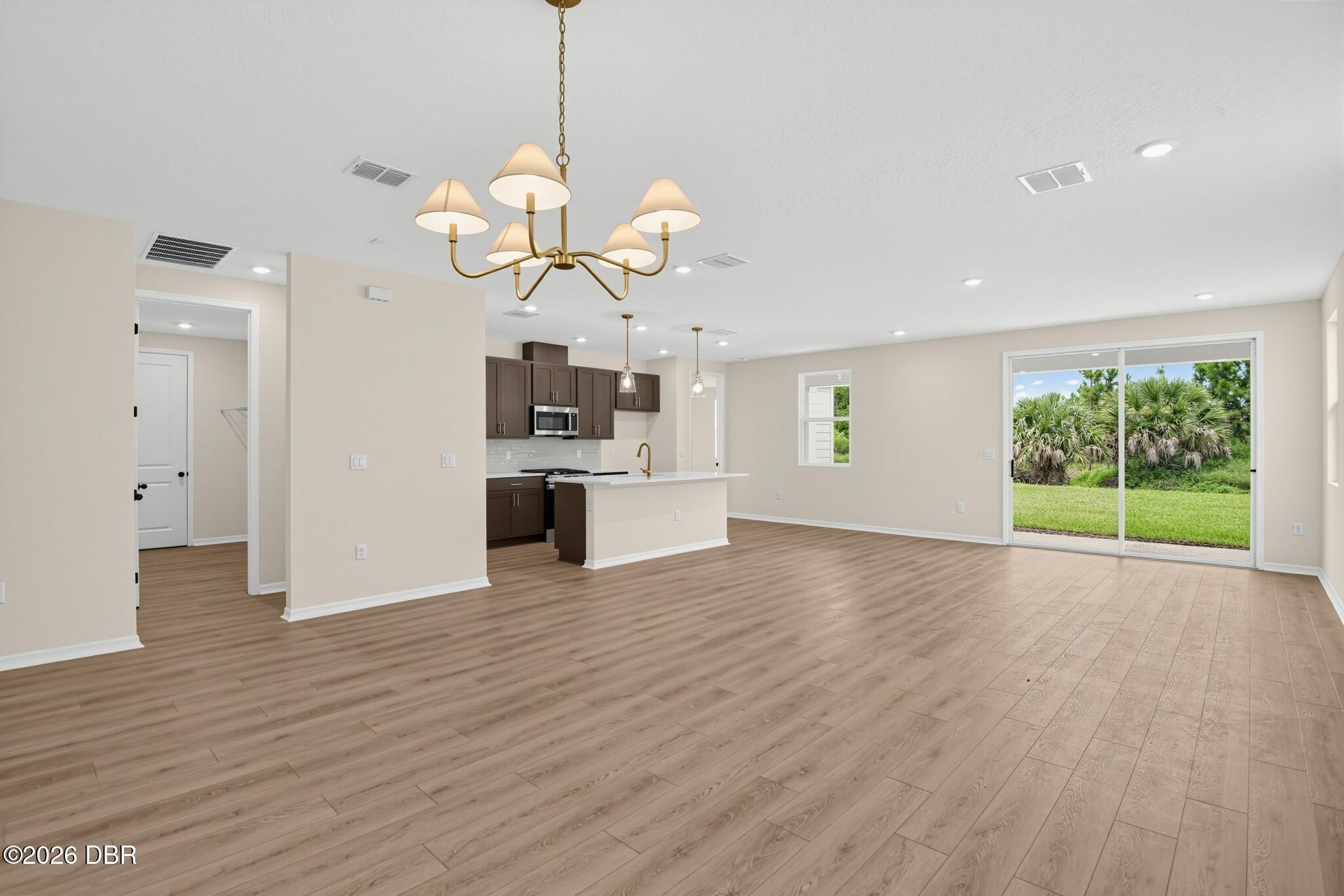 692 Junonia Boulevard