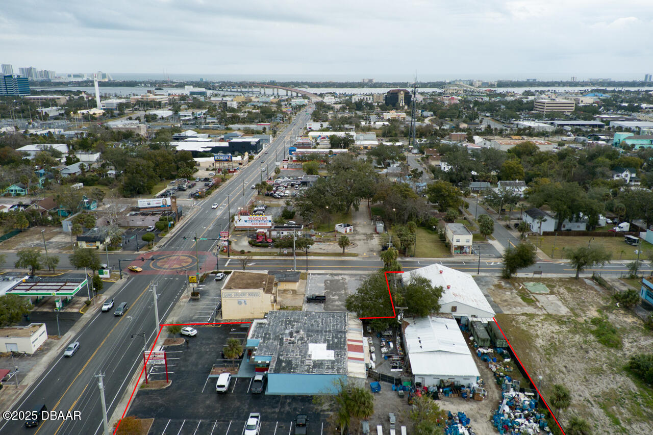 613 W International Speedway Boulevard