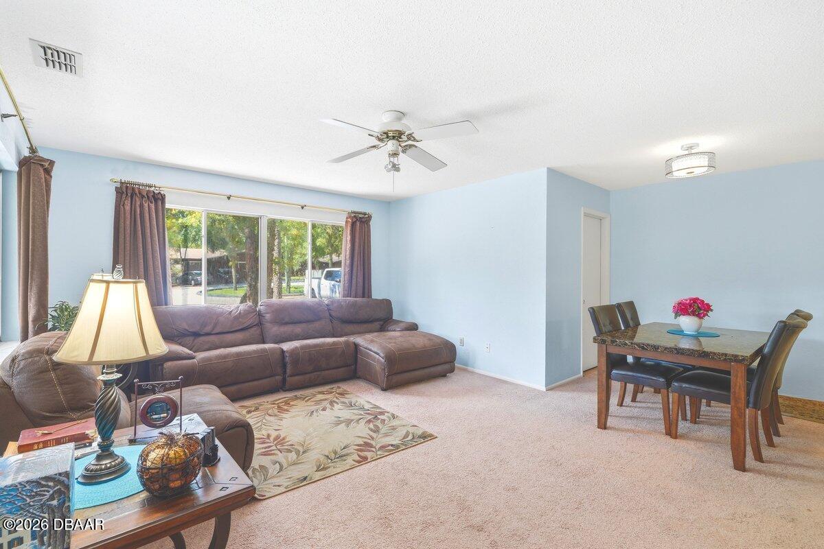 32 Summer Trees Road