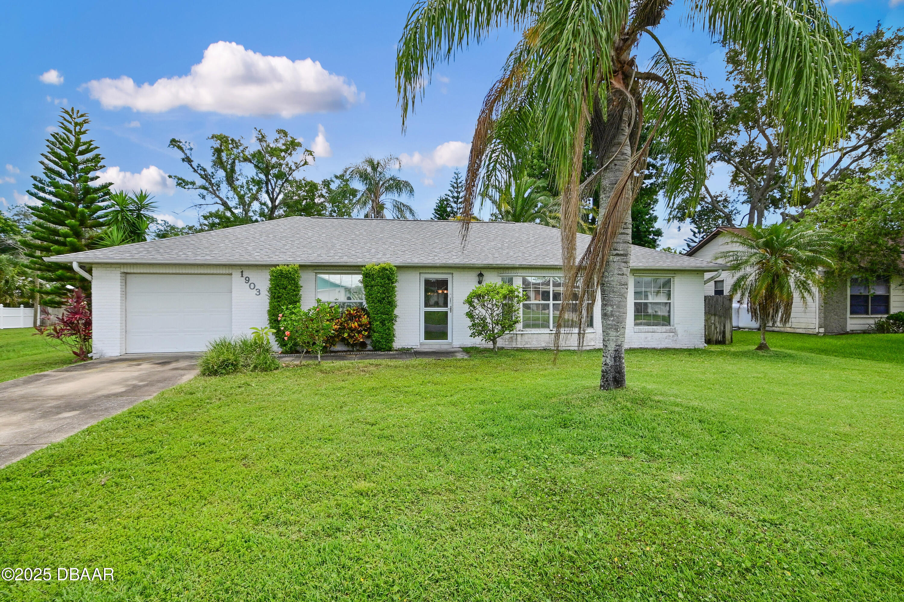 1903 Willow Oak Drive