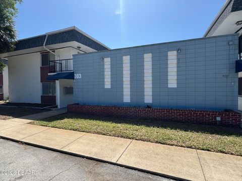 303 Ridge Boulevard South Daytona FL 32119