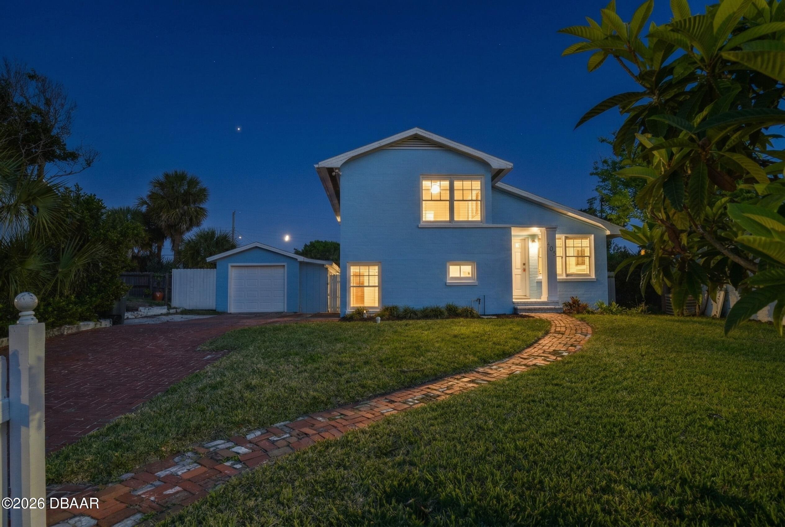 405 Wisteria Road