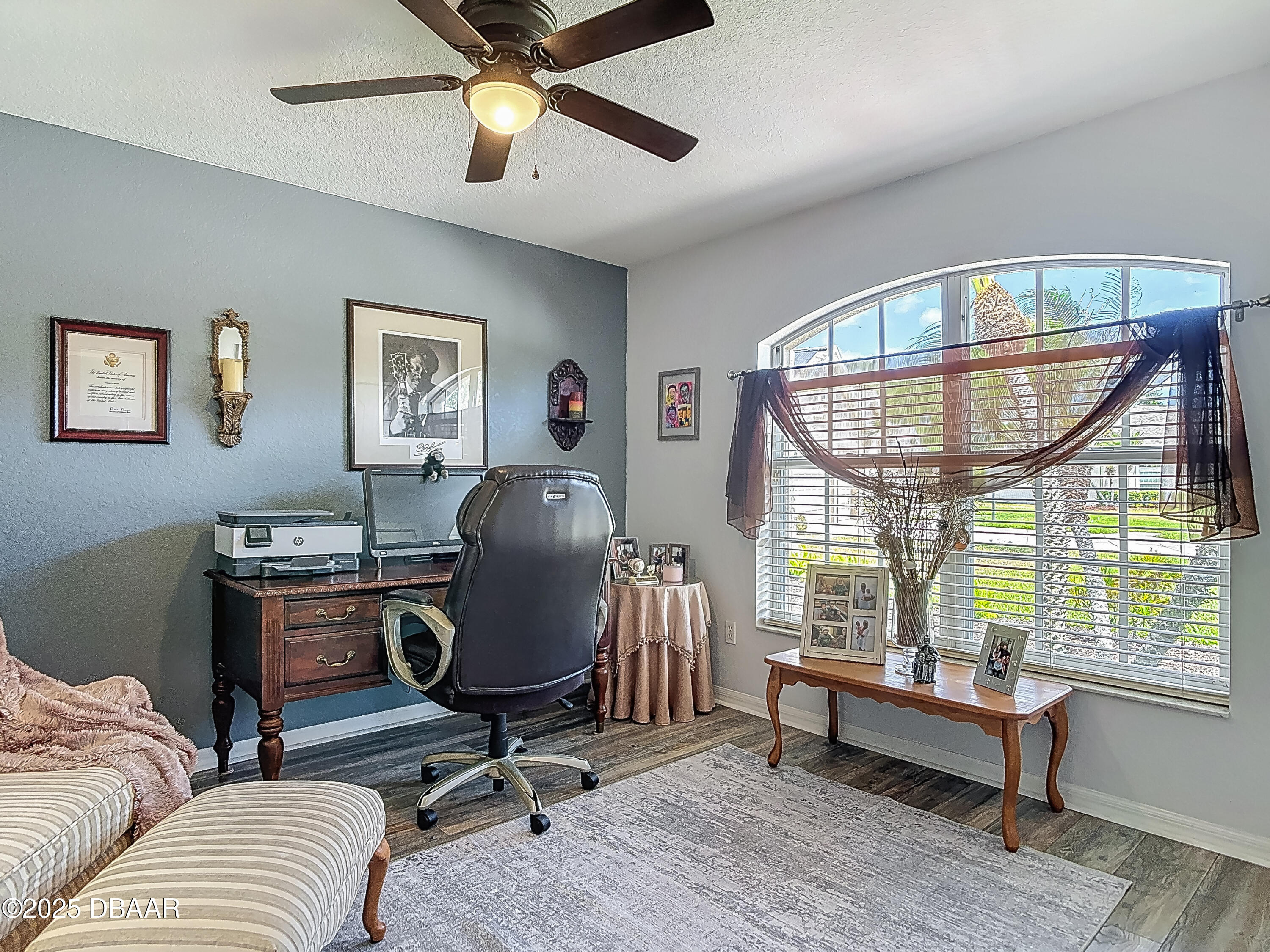 1156 Rivercrest Court