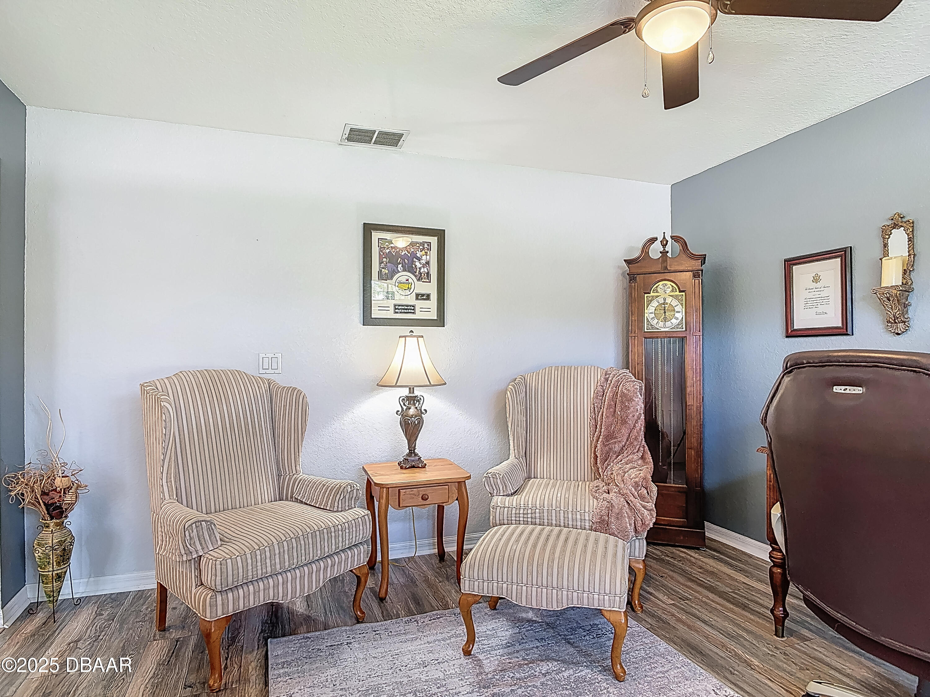 1156 Rivercrest Court