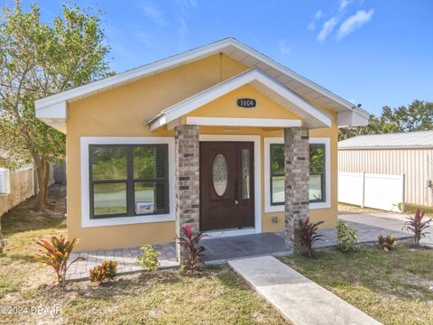 A home in Daytona Beach