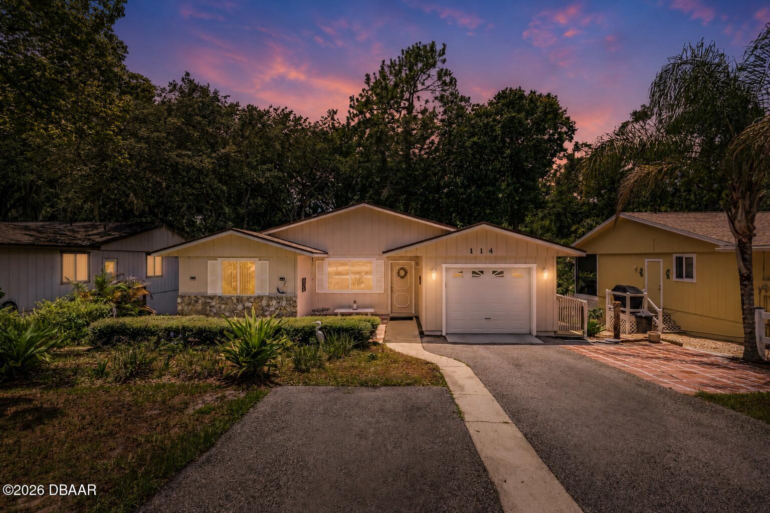 114 Hickory Lane