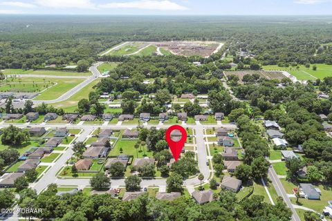 A home in DeLand