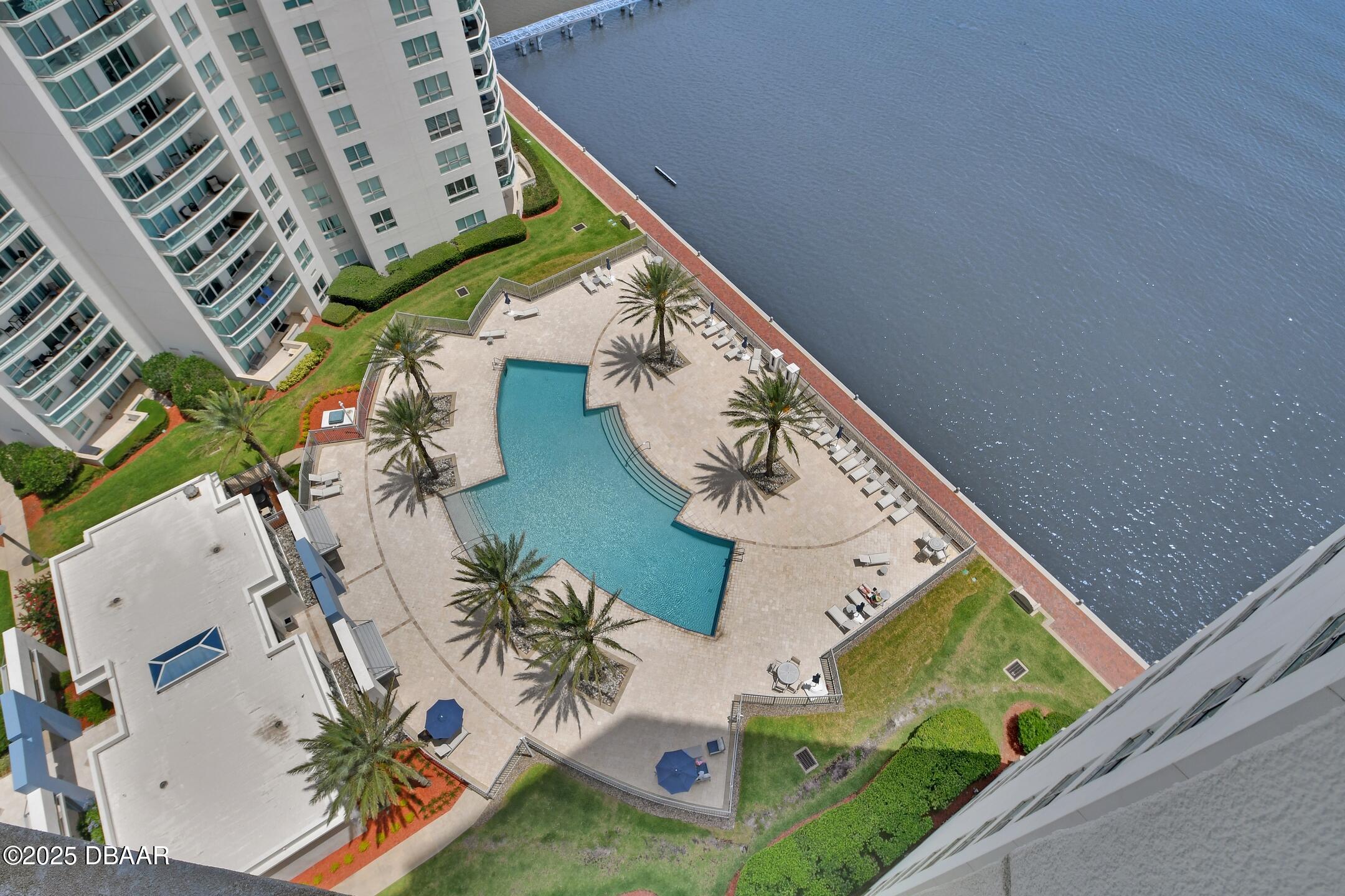 231 Riverside Drive 1604