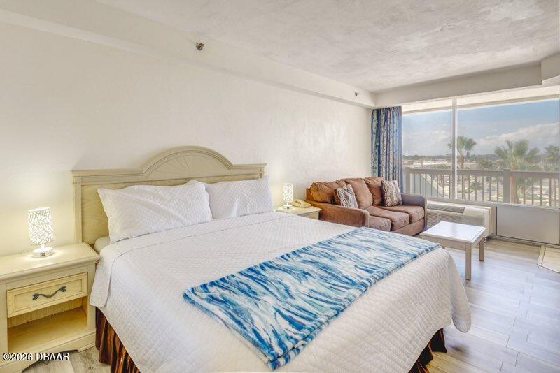 2700 N Atlantic Avenue