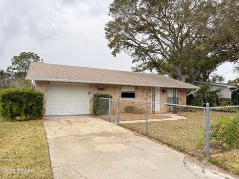 622 Goodwin Avenue New Smyrna Beach FL 32169