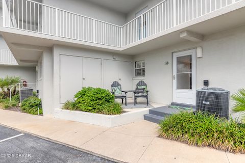 4831 Saxon Drive Unit 106 New Smyrna Beach FL 32169