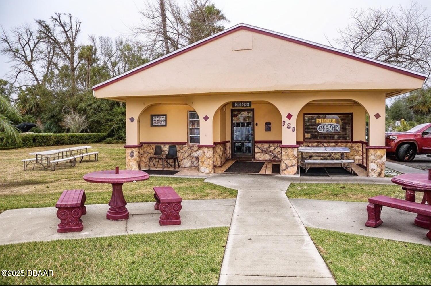 724 Doctor Mary McLeod Bethune Boulevard