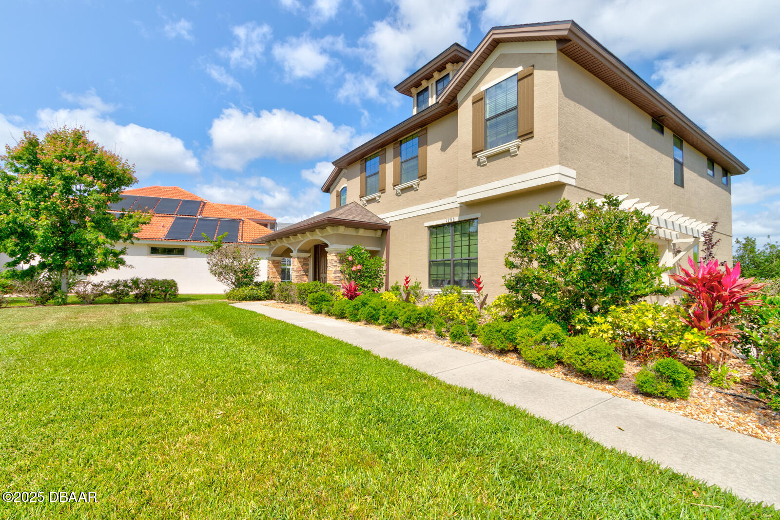 1703 Frogs Leap Court