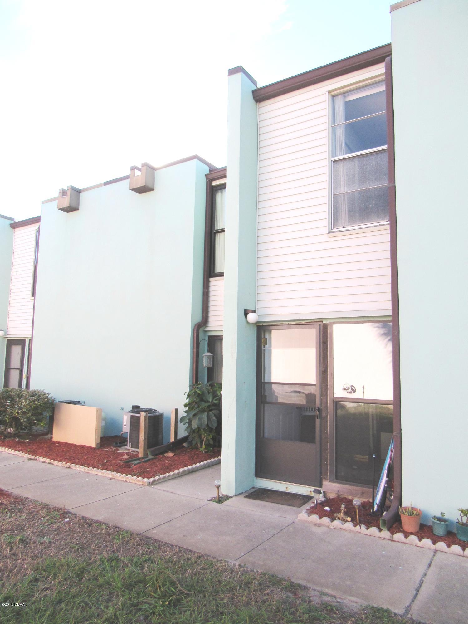Photo 1 of 16 — 5500 OCEAN SHORE Boulevard 11, Ormond Beach, FL 32176