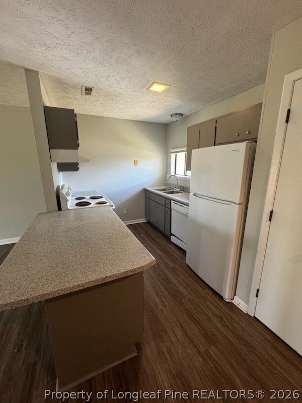 Photo 1 of 9 — 7176 Fillyaw Road, Fayetteville, NC 28303