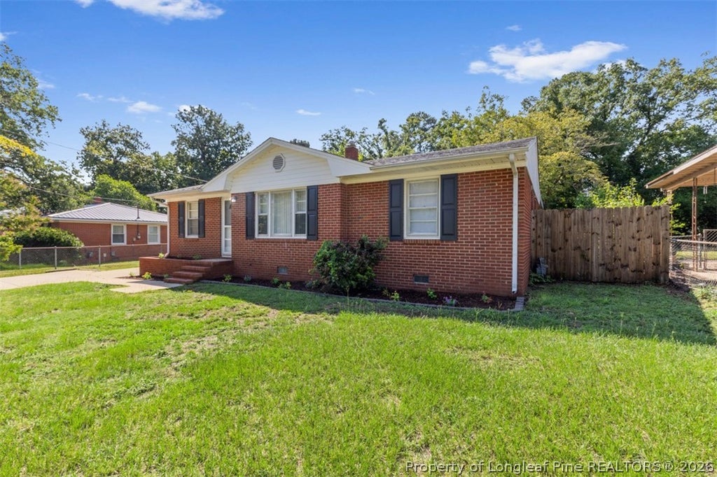 Photo of 4933 Redwood Drive, Fayetteville, NC 28304 (MLS # 768351)
