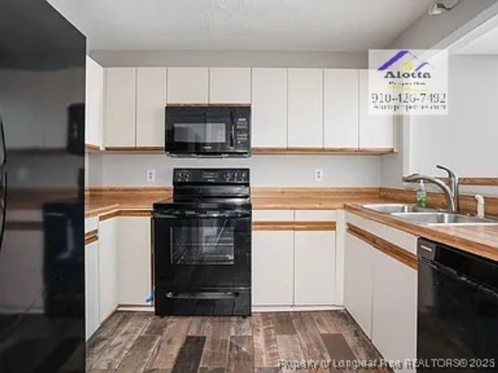 Photo of 1320 N Forest Drive, Fayetteville, NC 28303 (MLS # 752859)