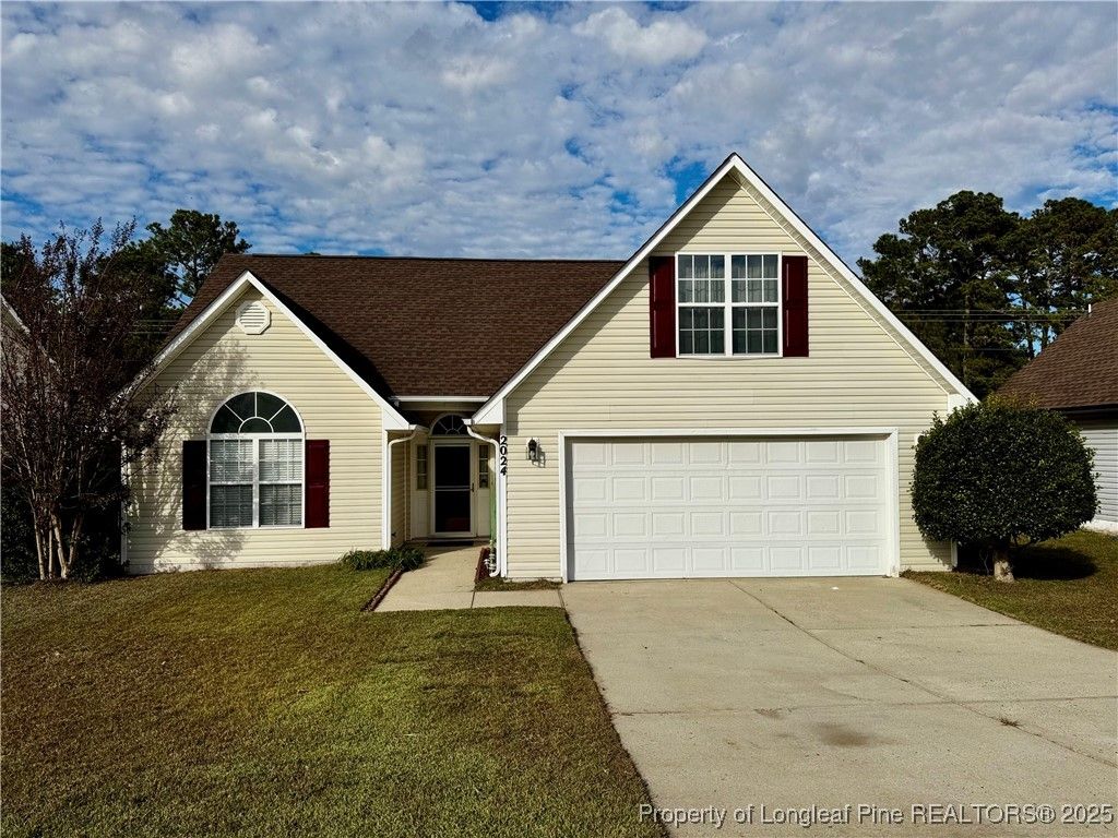 Photo of 2024 Ivey Commons Road, Fayetteville, NC 28306 (MLS # 752326)