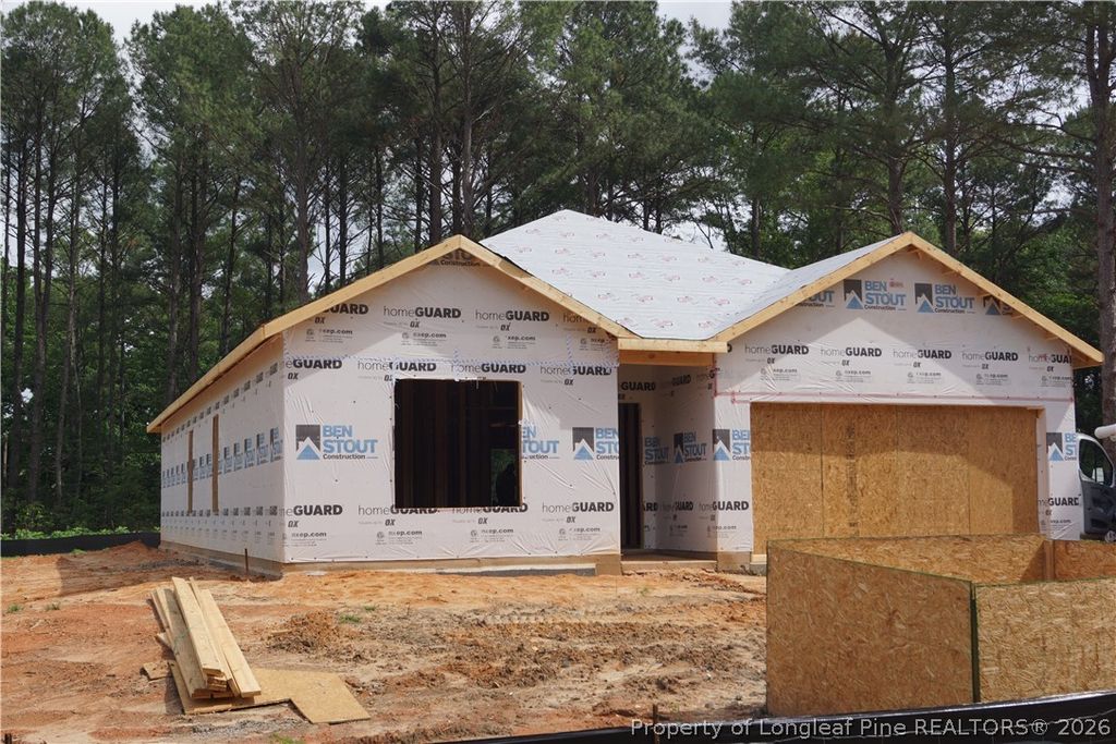 Photo of 505 LONGSTREET Road, Sanford, NC 27331 (MLS # 762930)