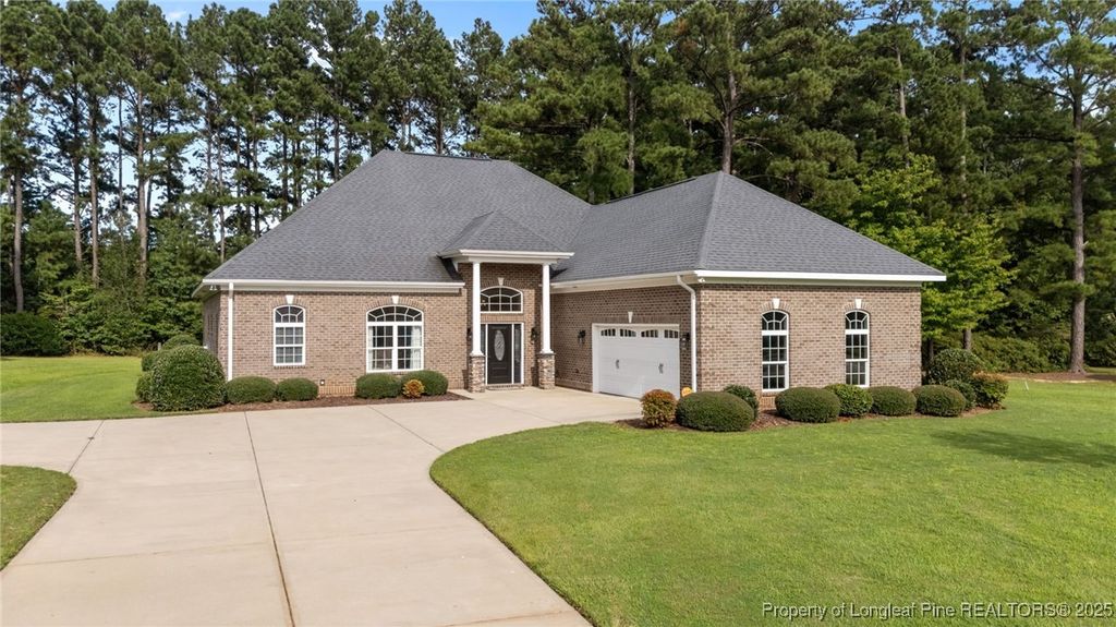 Photo of 105 Waterfall Lane, Sanford, NC 27330 (MLS # 749633)
