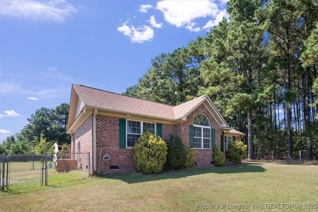 Photo of 151 Ballard Drive, Raeford, NC 28376 (MLS # 749842)