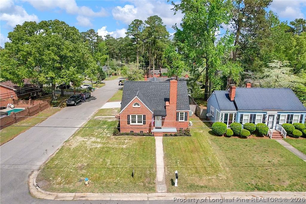 Photo of 210 W 21st Street N, Lumberton, NC 28358 (MLS # 760125)