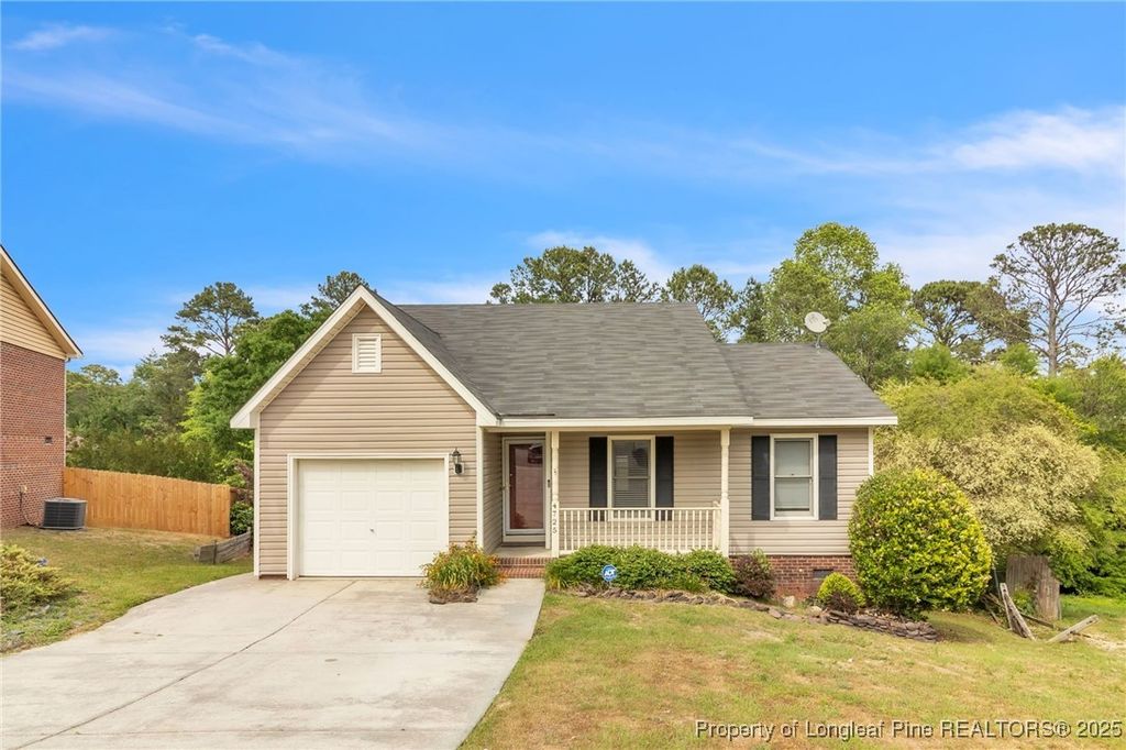 Photo of 4725 Grandison Court, Hope Mills, NC 28348 (MLS # 748708)