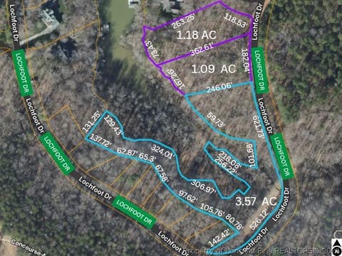 Photo of Fox Valley Road, Charlotte, NC 28278 (MLS # 764537)