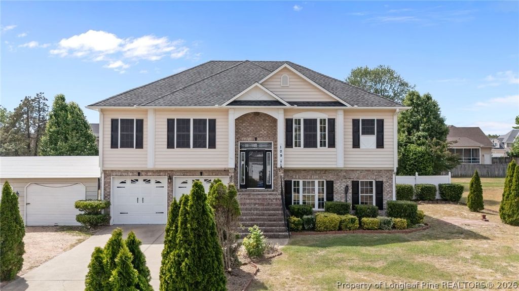 Photo of 109 Canyon Court, Sanford, NC 27332 (MLS # 763088)