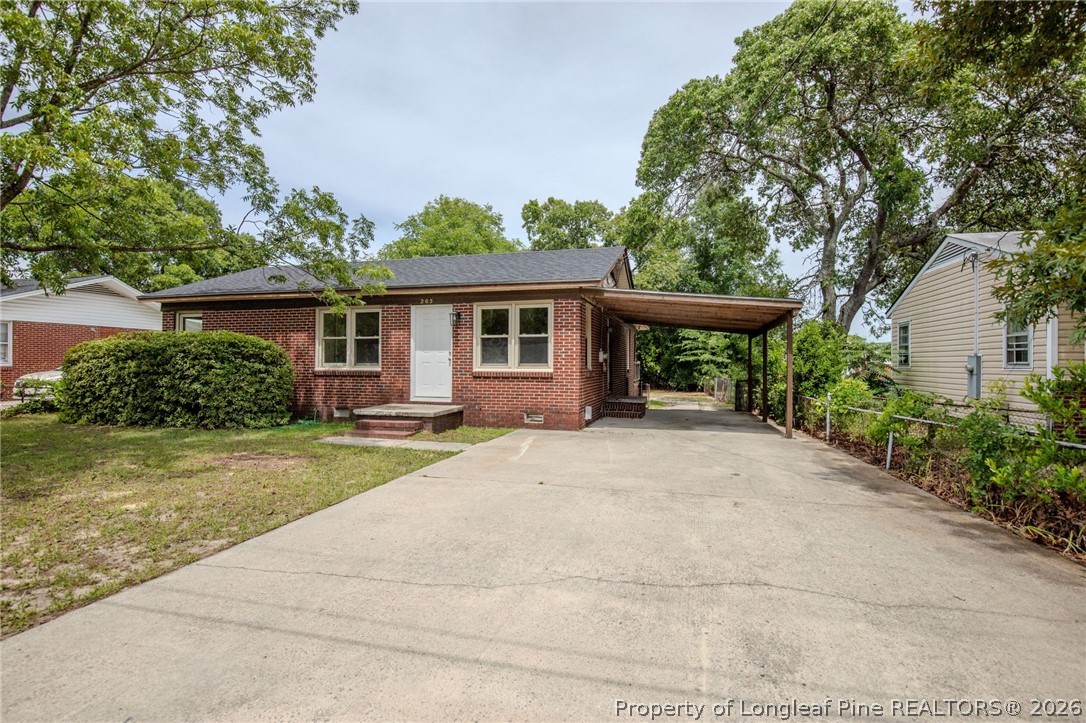 Photo 1 of 26 — 205 S Seventh Street, Spring Lake, NC 28390