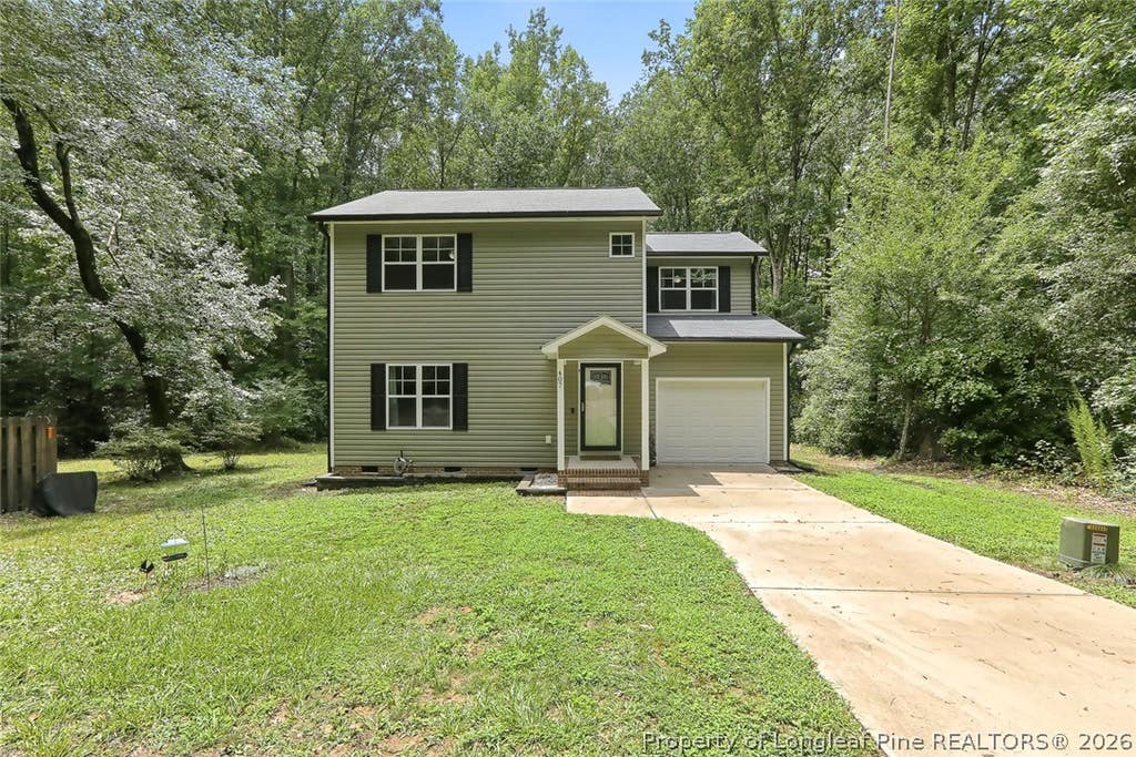 Photo of 407 W Mooring, Sanford, NC 27332 (MLS # 767541)