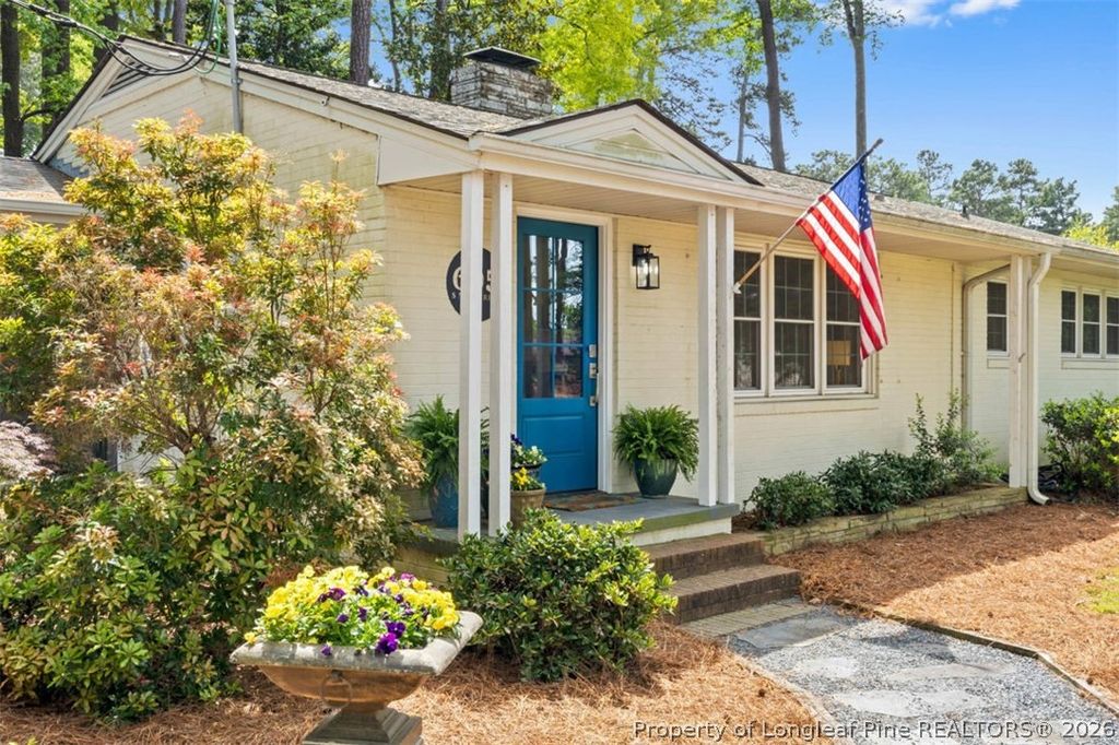 Photo of 605 S MAY Street S, Southern Pines, NC 28387 (MLS # 760290)