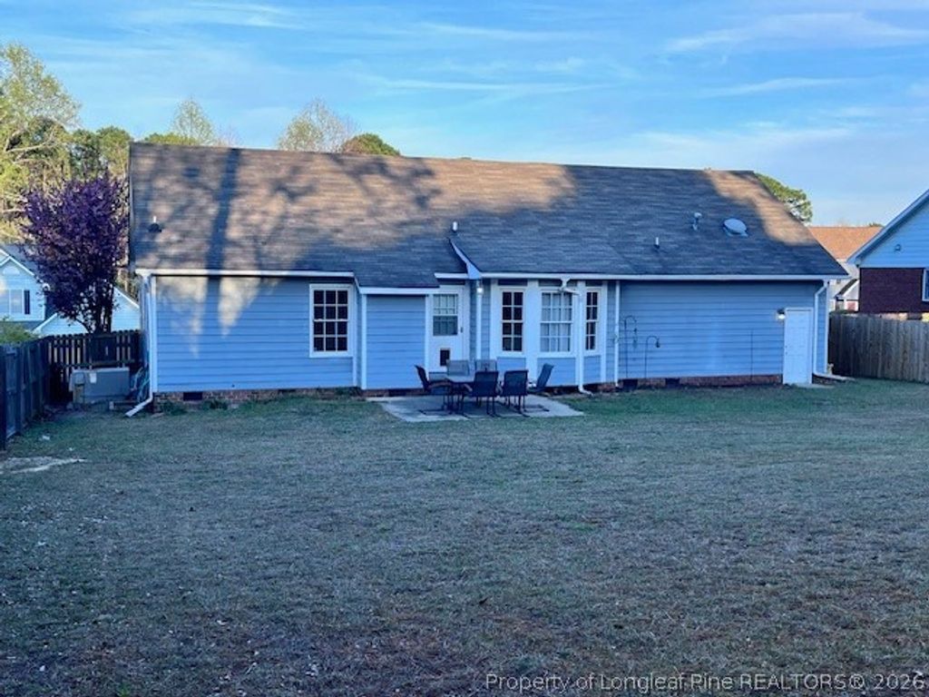 Photo of 5705 Kingstree Drive, Fayetteville, NC 28304 (MLS # 759456)