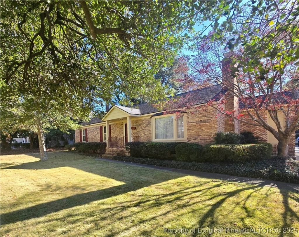 Photo of 3005 Morganton Road, Fayetteville, NC 28303 (MLS # 754438)