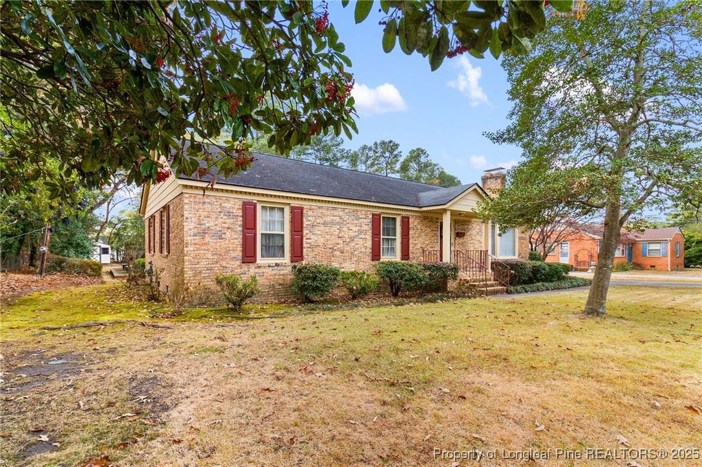 Photo of 3005 Morganton Road, Fayetteville, NC 28303 (MLS # 754438)