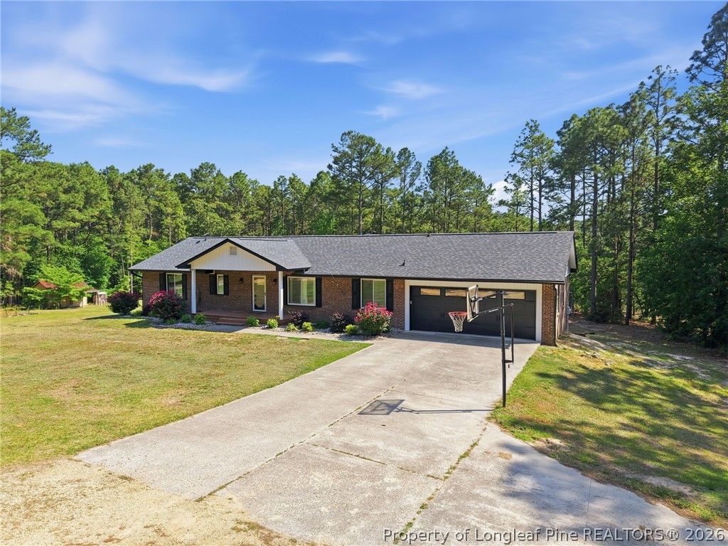 Photo of 7710 Lake View Street, Fayetteville, NC 28311 (MLS # 764361)