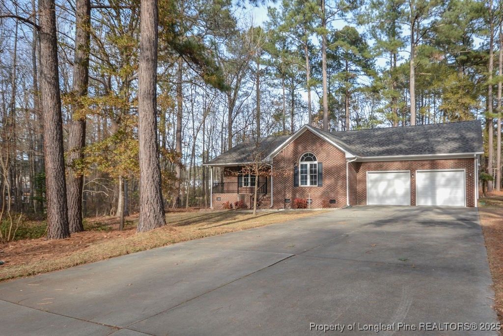 Photo of 31 Crystal Point, Sanford, NC 27332 (MLS # 754741)