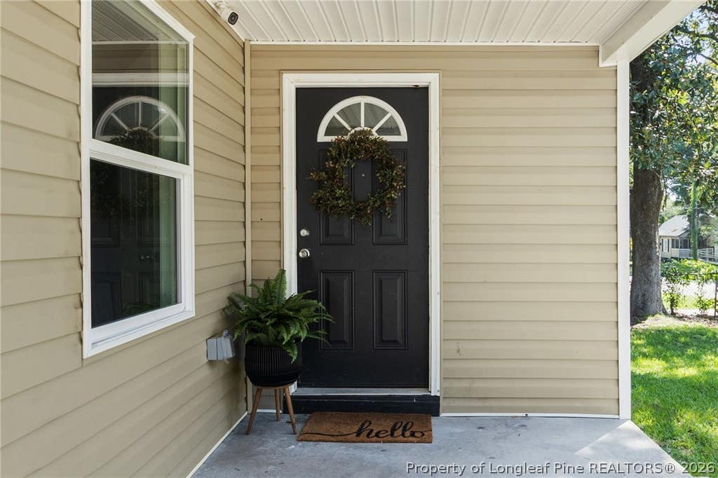 Photo of 156 Kensington Circle, Fayetteville, NC 28301 (MLS # 767871)