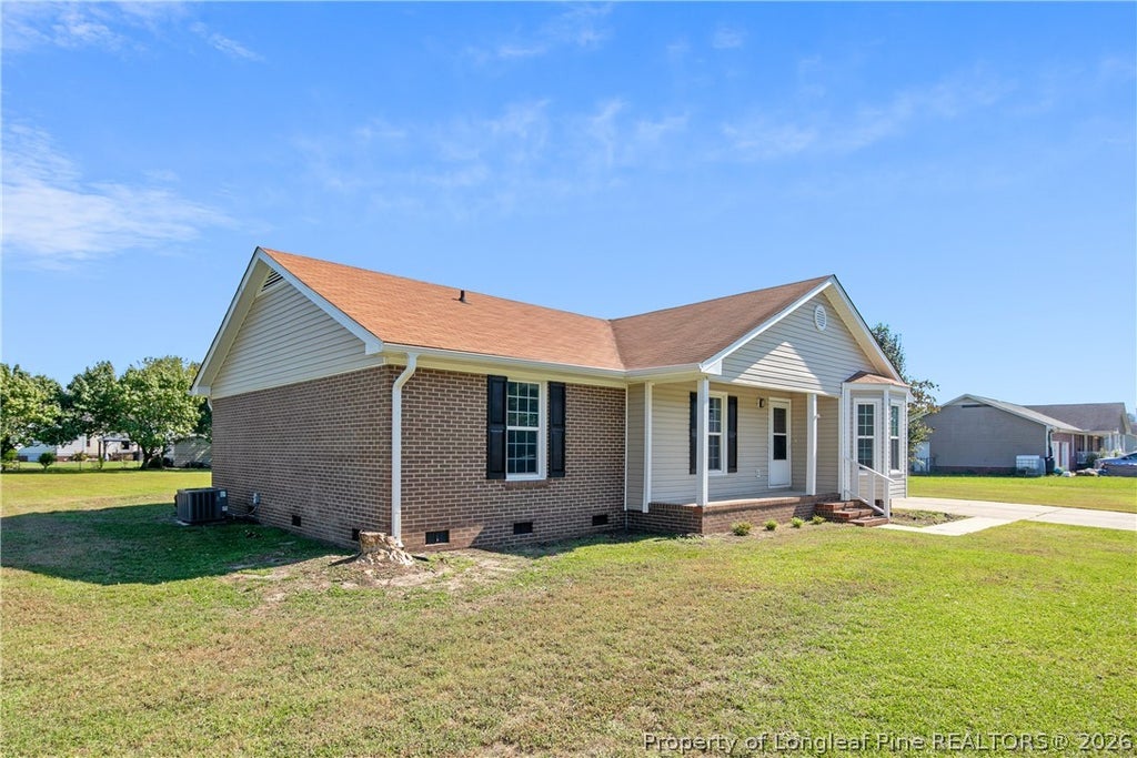 Photo of 8463 Brightleaf Drive, St Pauls, NC 28384 (MLS # 770234)