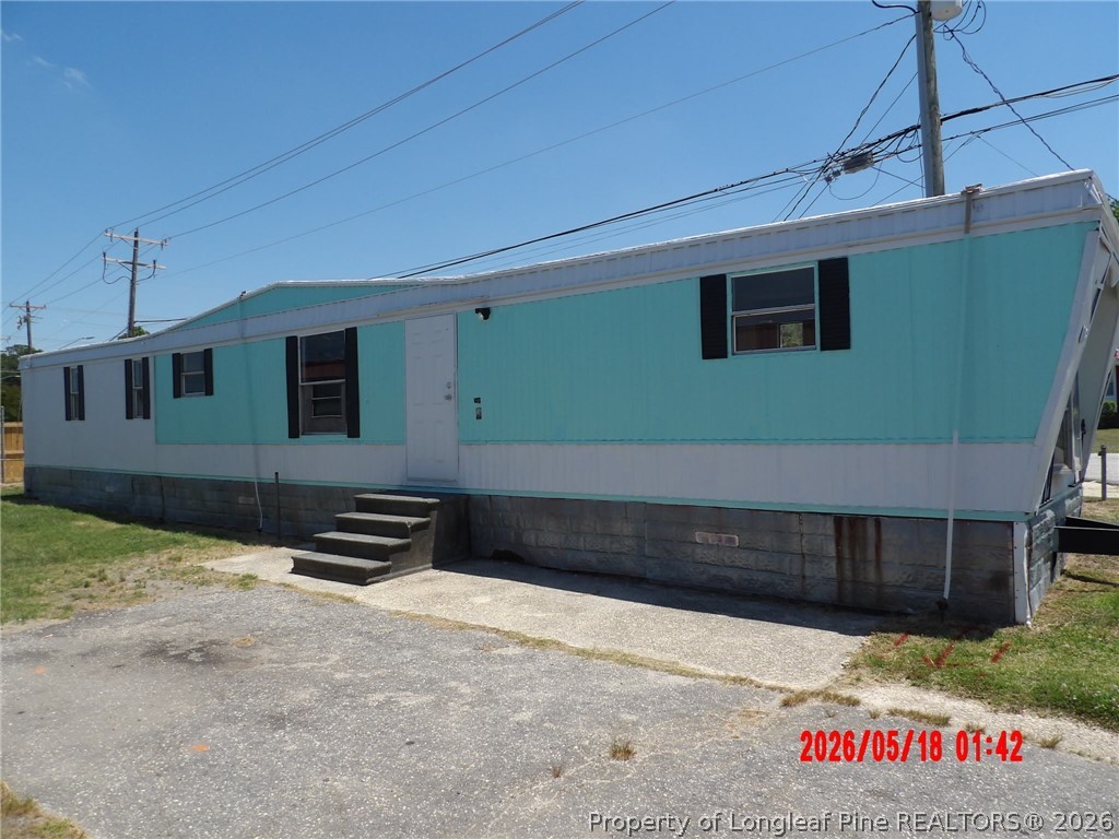 Photo 1 of 12 — 1302 Verlie Avenue, Spring Lake, NC 28390