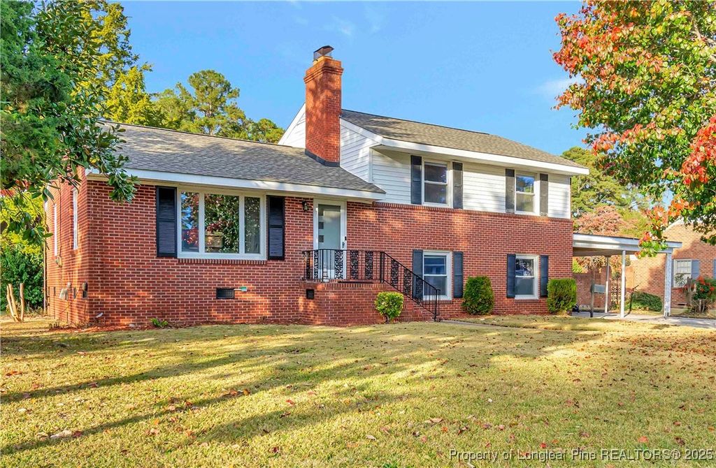 Photo of 504 W 32nd Street, Lumberton, NC 28358 (MLS # 753363)