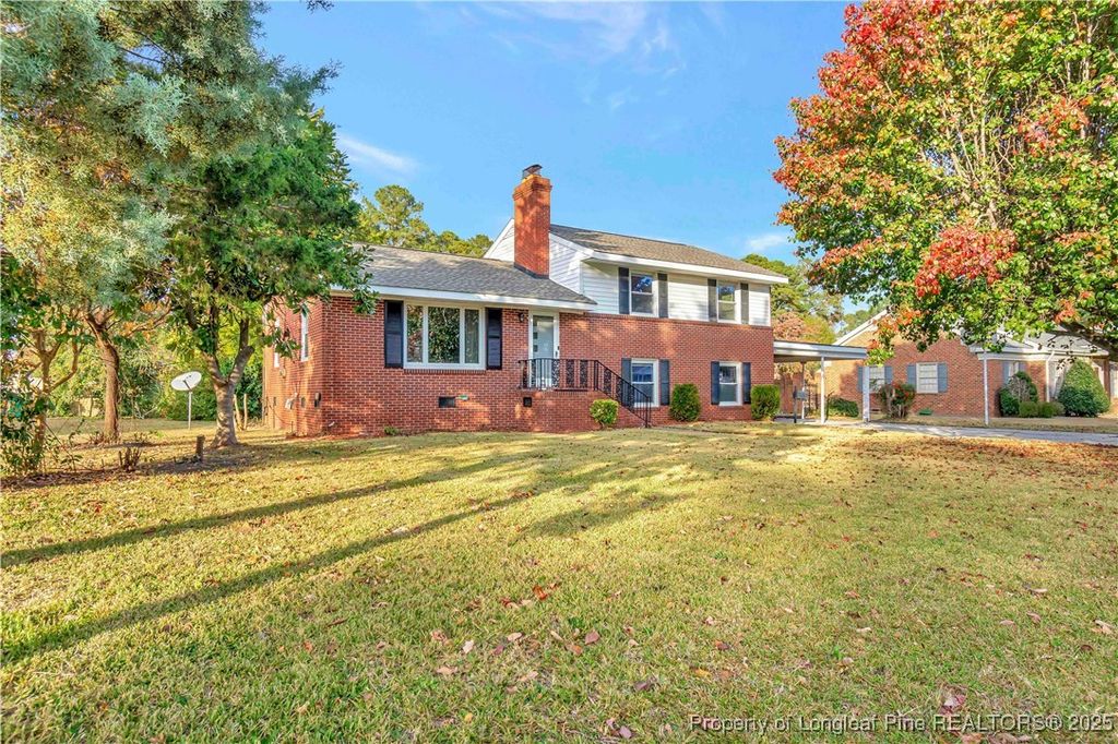 Photo of 504 W 32nd Street, Lumberton, NC 28358 (MLS # 753363)