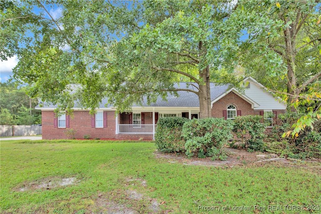 Photo of 189 Brooke Run Drive, Lumber Bridge, NC 28357 (MLS # 752925)