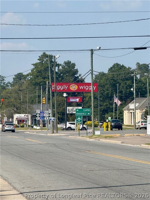 Tiny photo for 212 S Pine Street, Warsaw, NC 28398 (MLS # 769648)