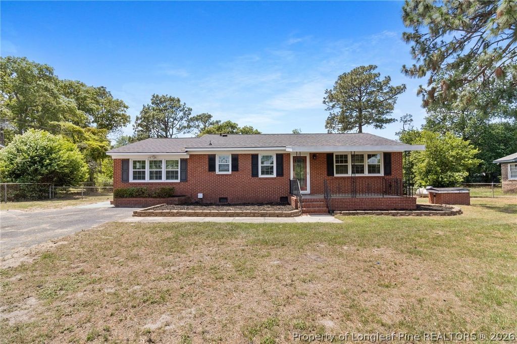 Photo of 2546 Bel Aire Street, Fayetteville, NC 28306 (MLS # 763602)