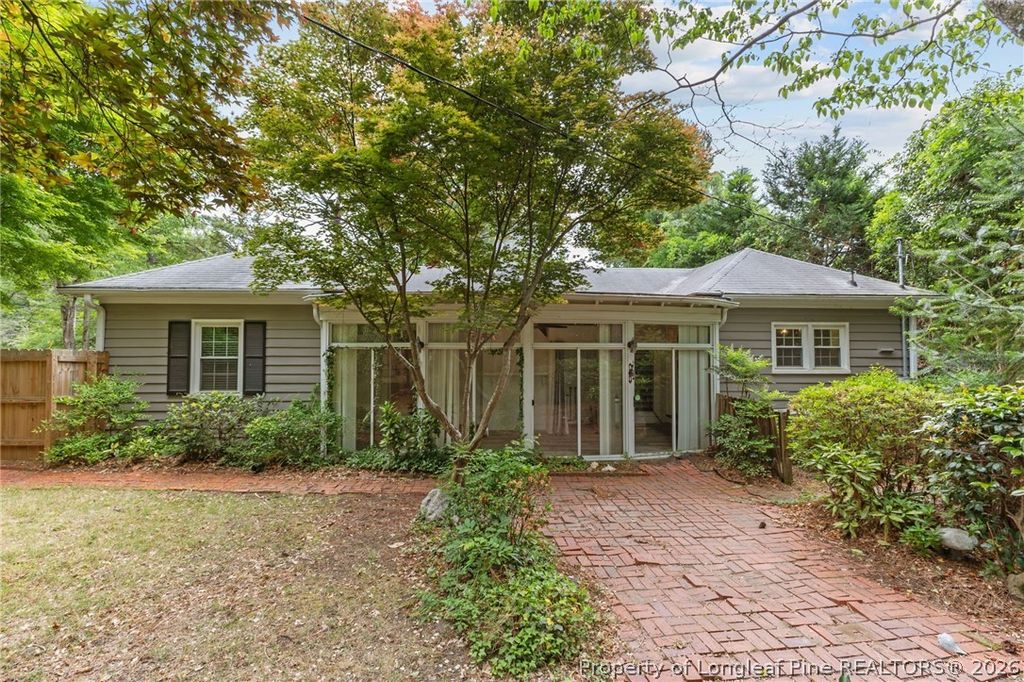 Photo of 300 Pinecrest Drive, Fayetteville, NC 28305 (MLS # 761576)