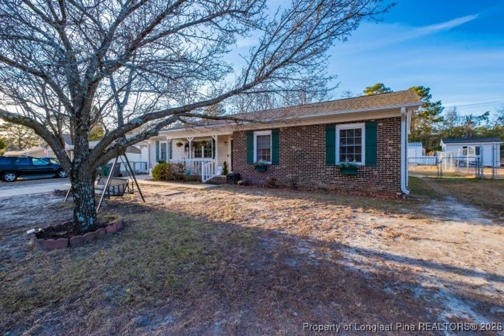 Photo of 3618 Marcliff Road, Hope Mills, NC 28348 (MLS # 755469)