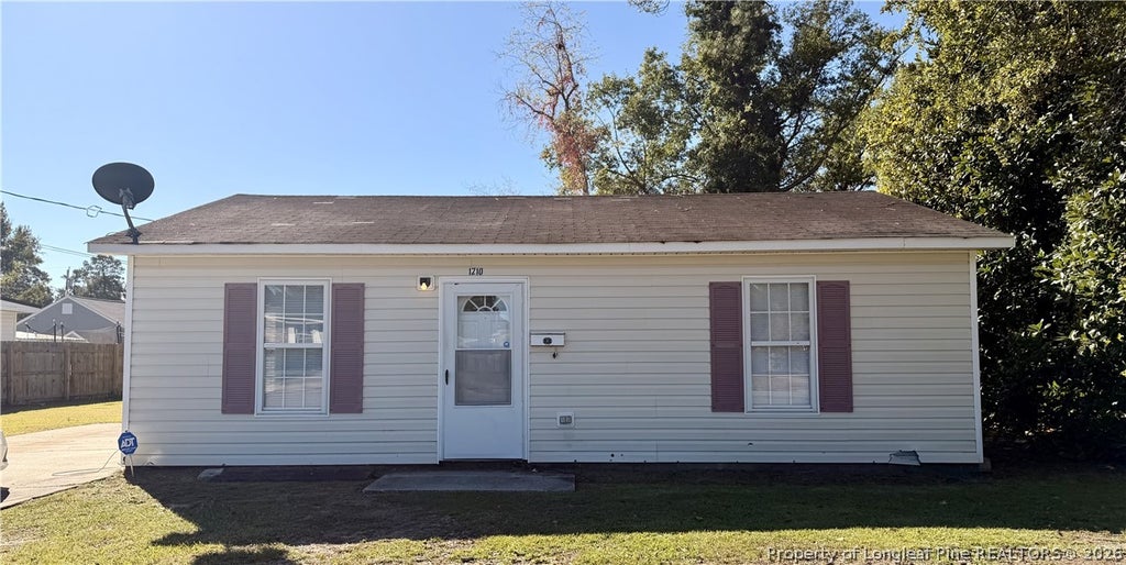 Photo of 1210 7th Street, Lumberton, NC 28358 (MLS # 771487)