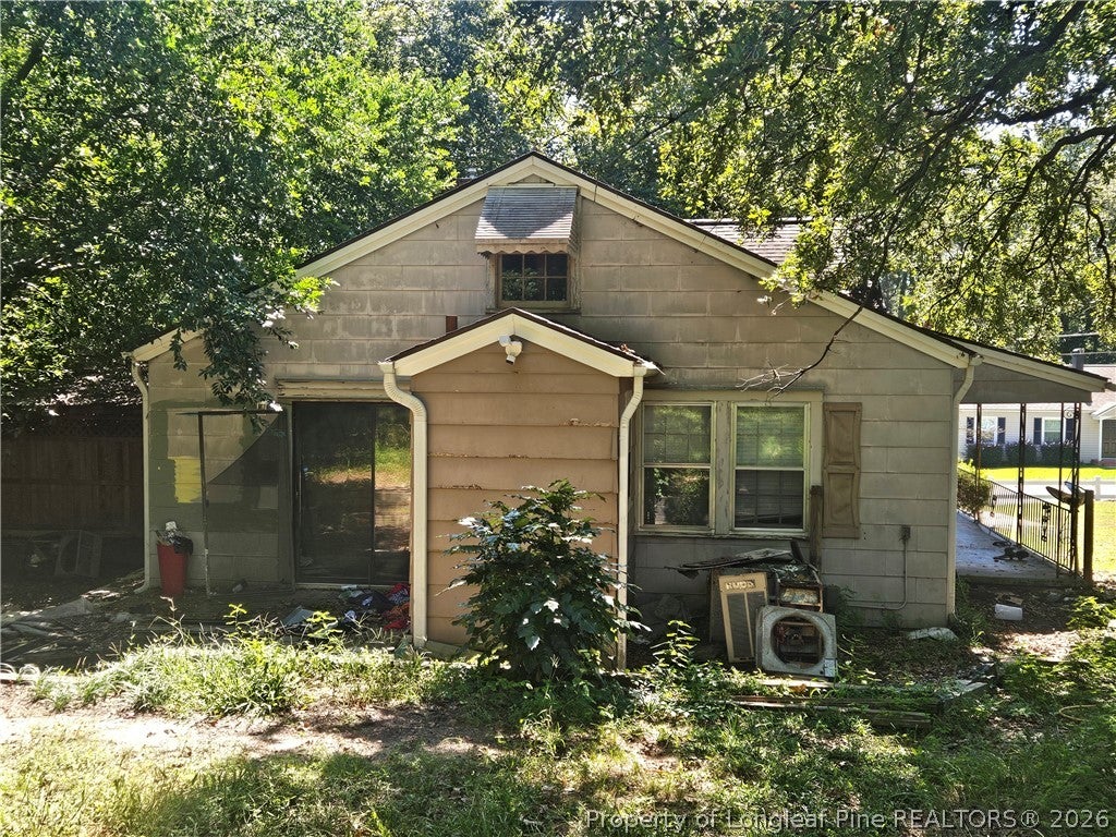 Photo of 811 Anarine Road, Fayetteville, NC 28303 (MLS # 770335)