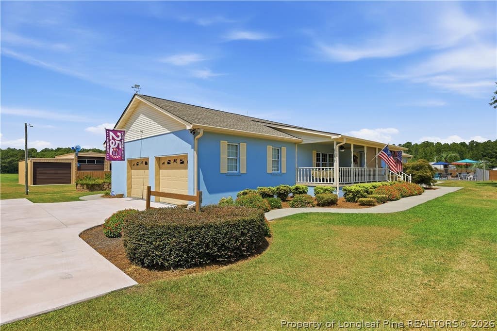 Photo of 460 Bowman Road, Lumberton, NC 28358 (MLS # 768080)